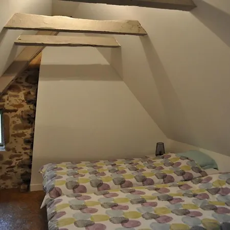 Feriehus Nuitee Au Pied Du Chateau De Castelnau